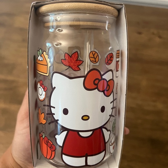 Hello Kitty fall glass cup - Picture 2 of 6